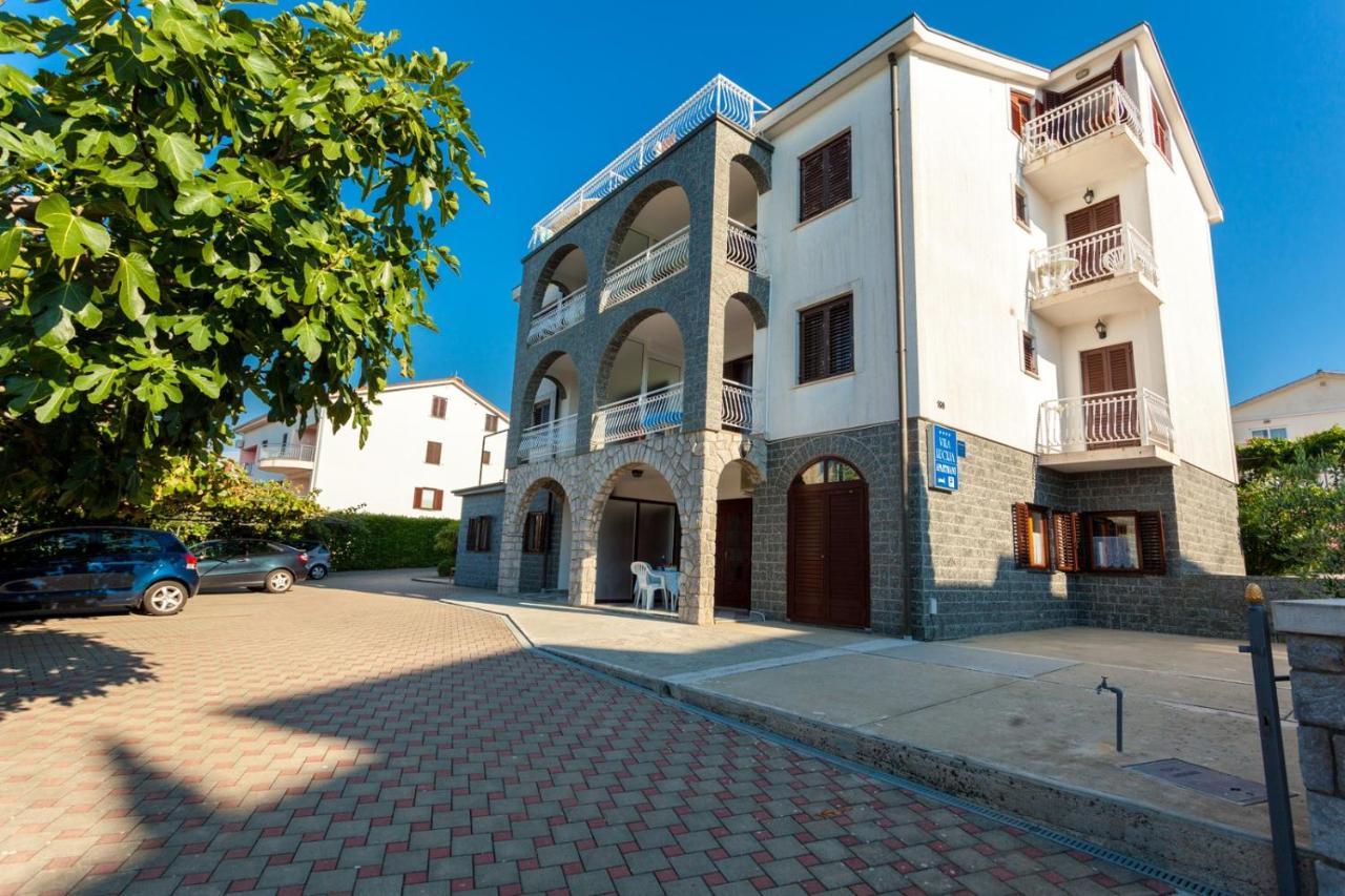 Apartments Ivo Porat  Exterior foto