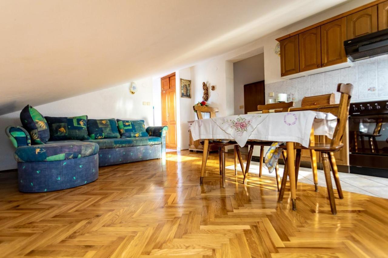 Apartments Ivo Porat  Exterior foto